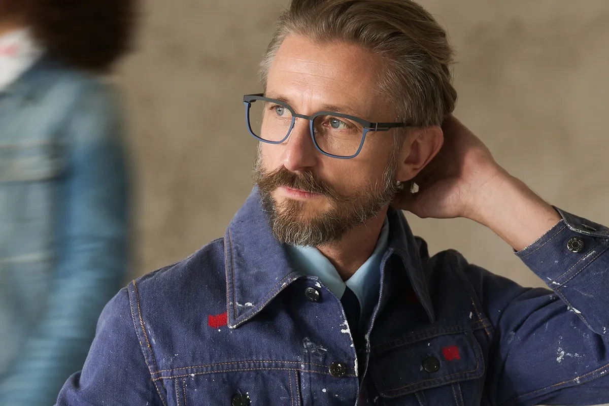 Herrbåge från KunoQvist i svart och blått